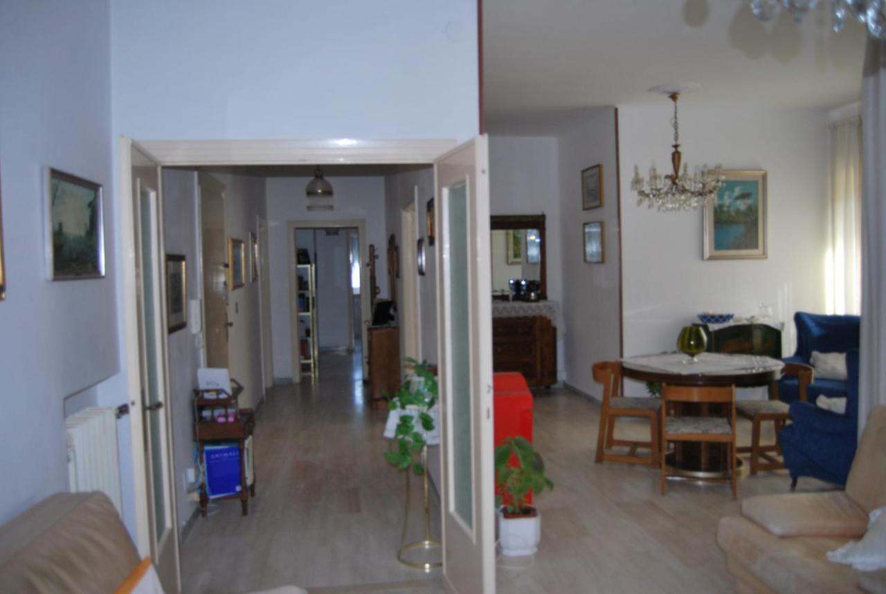 A Casa Di Lidia B&B กาเอตา ภายนอก รูปภาพ
